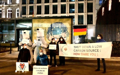 Les Voix devant l’ambassade d’Allemagne